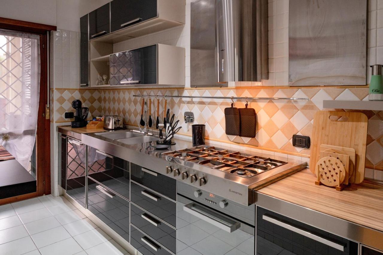 Suite Leonardo Relax Fiumicino Exterior photo
